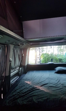Volkswagen Caravelle cena 49000 przebieg: 366000, rok produkcji 2005 z Gdańsk małe 562